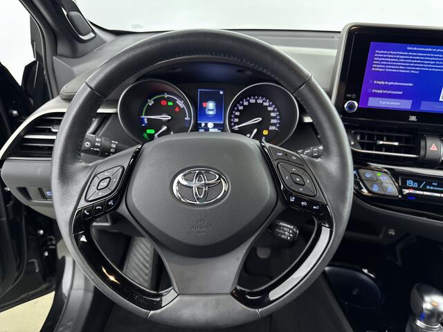 Toyota C-HR 2.0 184 PK Hybrid Executive | NL-Auto | JBL-Audio | Apple carplay -/ Android Auto |