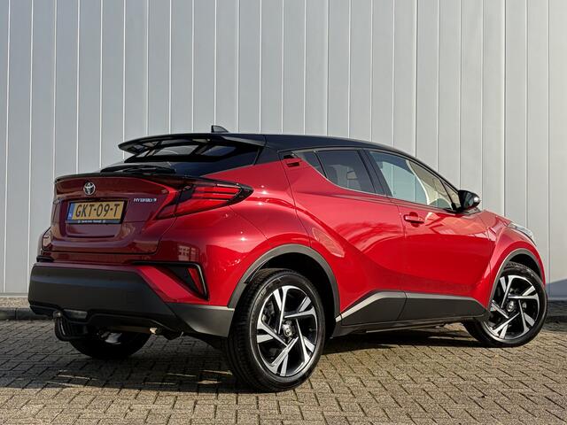 Toyota C-HR 1.8 Hybrid Style Limited Bi-Tone Trekhaak Parkeersensoren Carplay Stoel Stuur Verwarming BSM PDC
