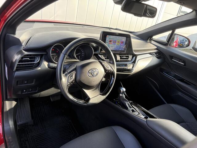 Toyota C-HR 1.8 Hybrid Style Limited Bi-Tone Trekhaak Parkeersensoren Carplay Stoel Stuur Verwarming BSM PDC