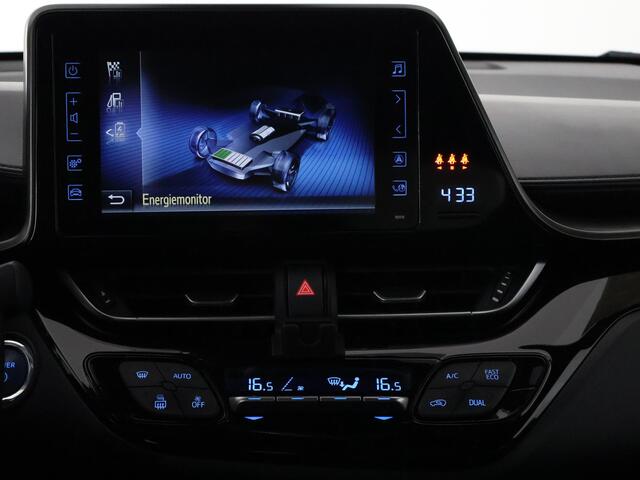 Toyota C-HR 1.8 Hybrid Active Bi-Tone | Trekhaak | Camera | Cruise Control