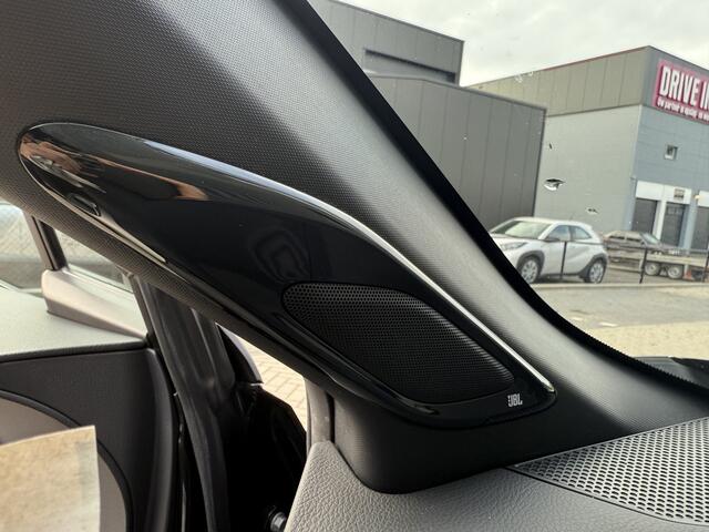 Toyota C-HR 1.8 Hybrid Black Edition