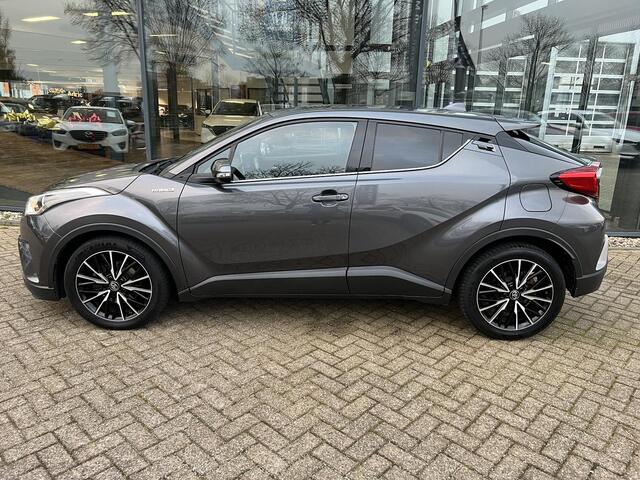 Toyota C-HR 1.8 Hybrid Dynamic AUTOMAAT | A.CAMERA | KEY LESS | CLIMATE CONTROLE | STOEL VERWARMING | NAVIGATIE