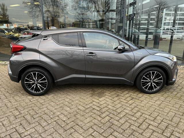 Toyota C-HR 1.8 Hybrid Dynamic AUTOMAAT | A.CAMERA | KEY LESS | CLIMATE CONTROLE | STOEL VERWARMING | NAVIGATIE