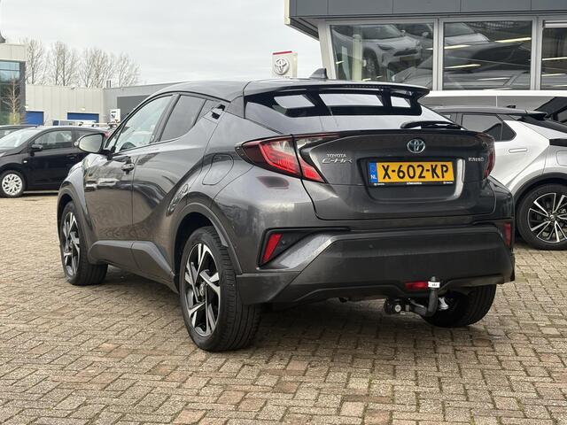 Toyota C-HR 1.8 Hybrid Dynamic | Trekhaak |