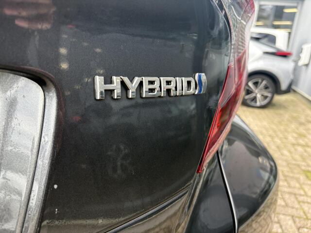 Toyota C-HR 1.8 Hybrid Dynamic | Trekhaak |