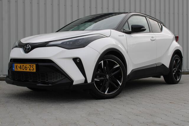 Toyota C-HR 1.8 Hybrid GR-Sport 2-Tone | Incl. 12 maanden garantie | Apple Carplay | Sport zetels | Stoelverwarming | JBL audio | Achteruitrijcamera | Adaptieve cruise control | Dodehoekdetectie | Parkeerhulp |