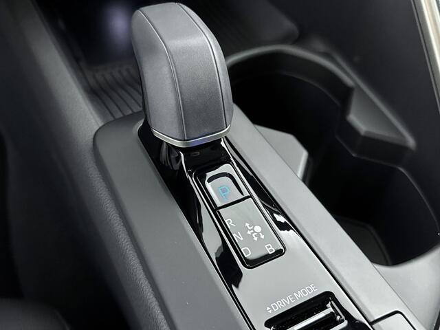 Toyota C-HR 140 Hybrid Dynamic | Pakeersensoren | Draadloos Apple Carplay | Online Navigatie | Auto onderweg!