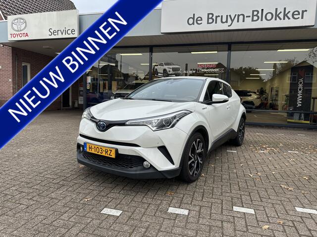 Toyota C-HR 1.8 Hybrid Style Pearl White