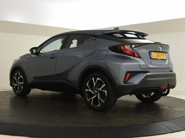 Toyota C-HR 1.8 Hybrid Dynamic | Parkeersensoren V+A | Trekhaak | Navigatie