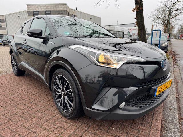 Toyota C-HR 1.8 Hybrid Dynamic Black Edition Automaat Airco/ECC,Navigatie,Camera