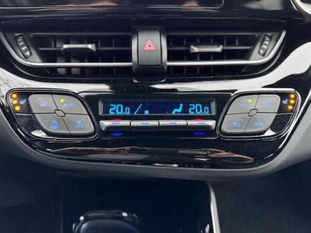 Toyota C-HR 1.8 Hybrid Dynamic Black Edition Automaat Airco/ECC,Navigatie,Camera