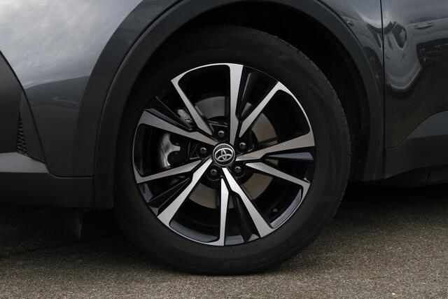 Toyota C-HR 2.0 Plug-in Hybrid 220 Dynamic