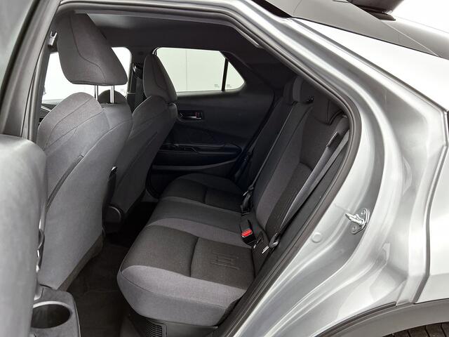 Toyota C-HR 1.8 Hybrid 140 Dynamic | Navigatie | PDC | ACC | Climate Control |