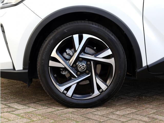 Toyota C-HR 2.0 Hybrid Style | Bi-Tone | Full Led | Trekhaak afn.