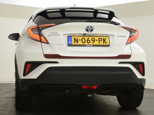Toyota C-HR 1.8 Hybrid Bi-Tone | Trekhaak | JBl | Parkeersensoren V+A