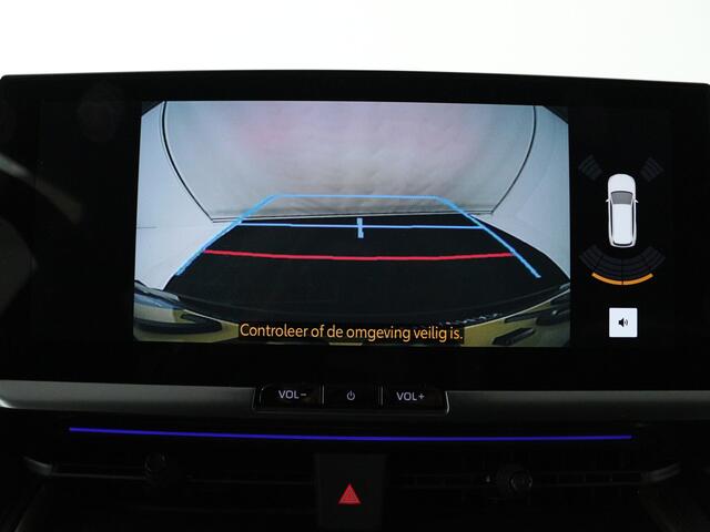 Toyota C-HR 2.0 Plug-in Hybrid 220 Executive *NIEUW* | Direct leverbaar! |