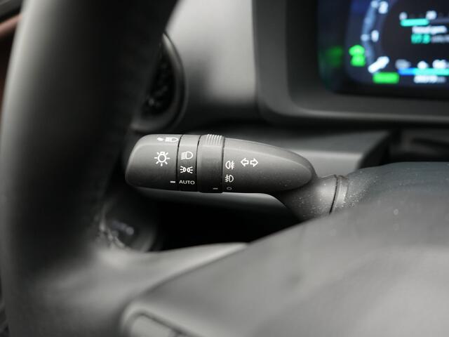 Toyota C-HR 2.0 Plug-in Hybrid 220 1st Edition | Elek. Achterklep | Leder Interieur |
