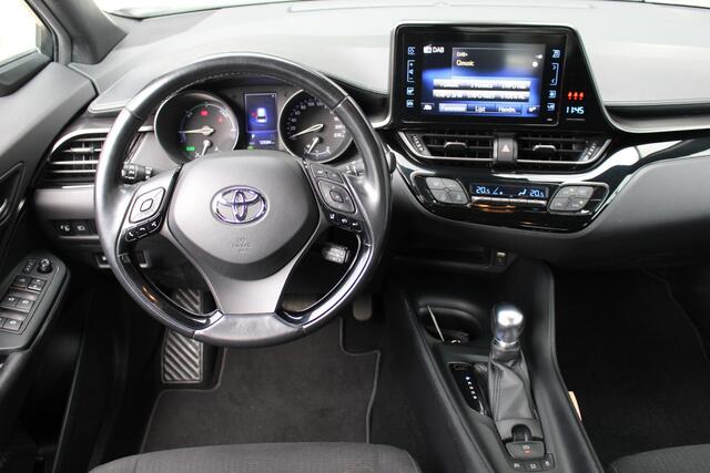 Toyota C-HR 1.8 Hybrid Dynamic | Dealer onderhouden | All-season banden | Achteruitrij Camera | Parkeer sensoren