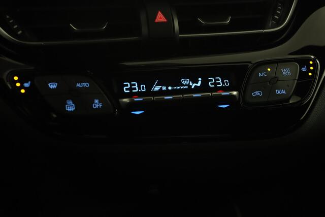 Toyota C-HR 1.8 Hybrid GR-Sport | JBL Audio | Stoel en Stuurwiel verwarming | Parkeer sensoren |