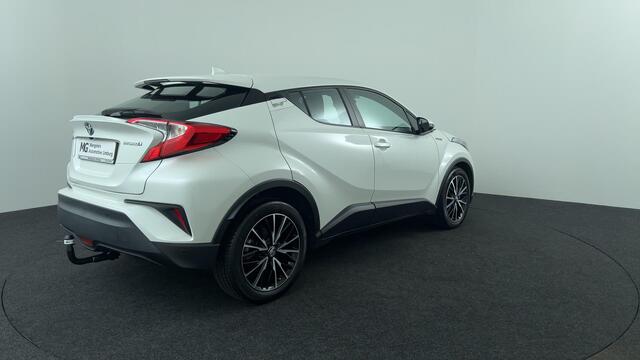 Toyota C-HR 1.8 Hybrid Active trekhaak / navigatie