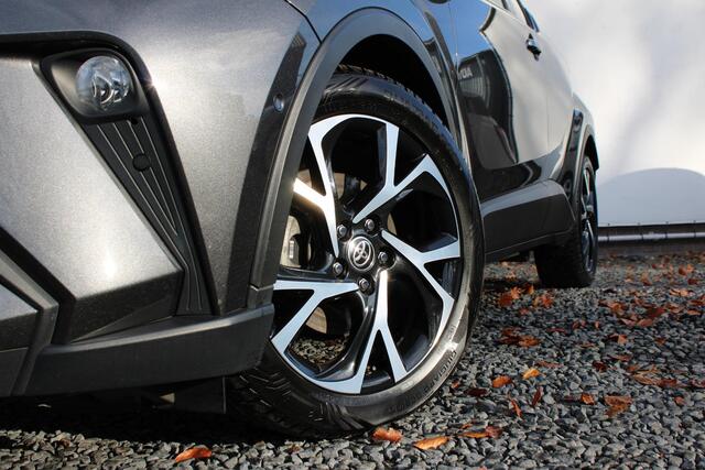 Toyota C-HR 1.8 Hybrid First Edition Automaat, Stuurverwarming, Applecarplay/Androidauto, Dealeronderhouden