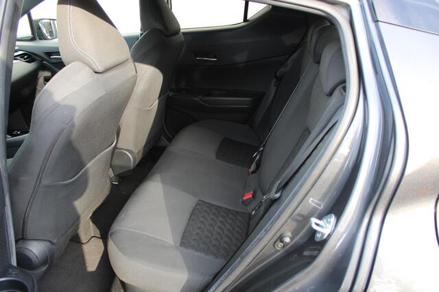 Toyota C-HR 1.8 Hybrid First Edition Automaat, Stuurverwarming, Applecarplay/Androidauto, Dealeronderhouden