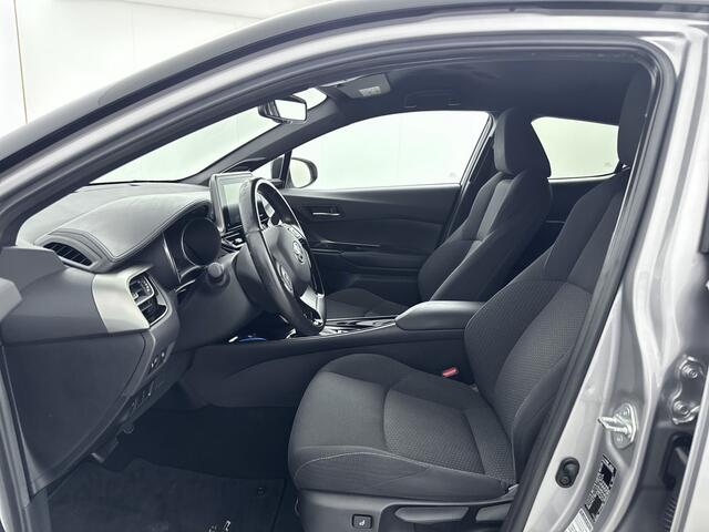Toyota C-HR 1.8 Hybrid Style |Garantie mogelijk t/m 03-2028 | Trekhaak | Navigatie | Stoelverwarming