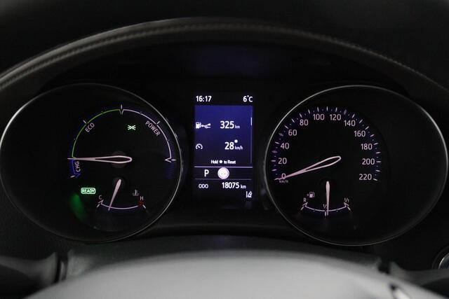 Toyota C-HR 1.8 Hybrid Executive | Lederen bekleding | Stoel en stuurverwarming | Trekhaak |