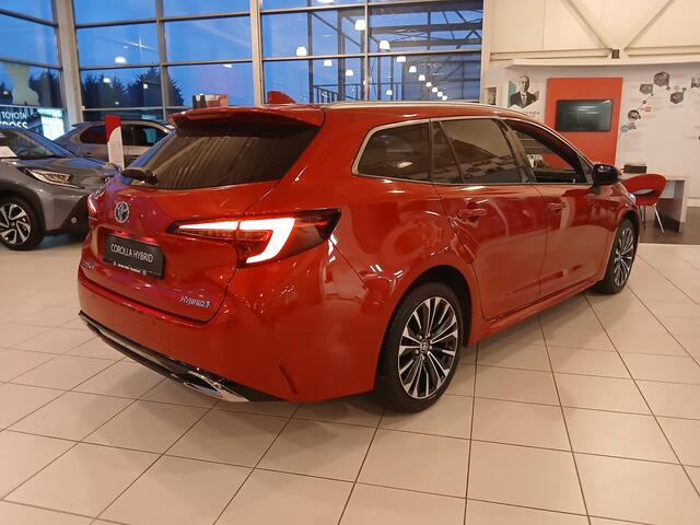 Toyota COROLLA TS 1.8 Hybrid First Edition