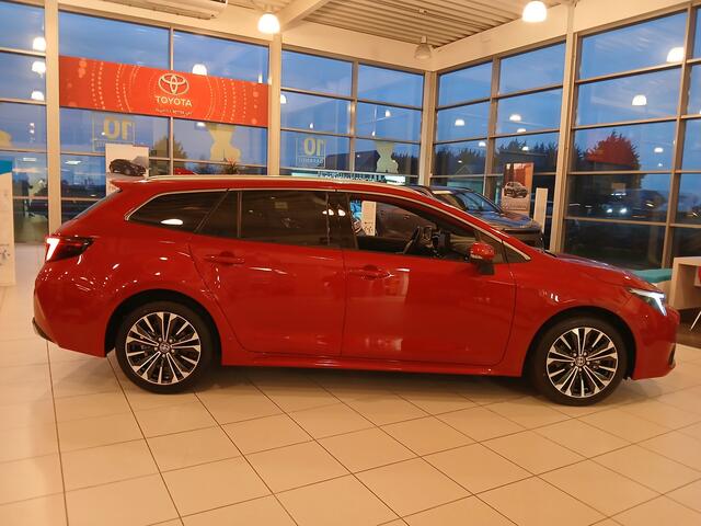 Toyota COROLLA TS 1.8 Hybrid First Edition