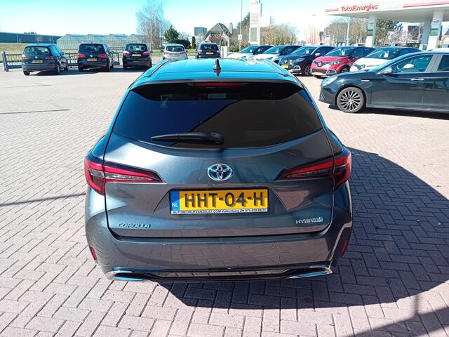 Toyota COROLLA Touring Sports 1.8 Hybrid First Edition, Airco(automatisch), Carplay, Cruise control adaptief, Dode hoek detector, Stoelverwarming, Navigatie, enz enz.... Zeer mooie auto, Zie foto's, Fabrieksgarantie, BOVAG