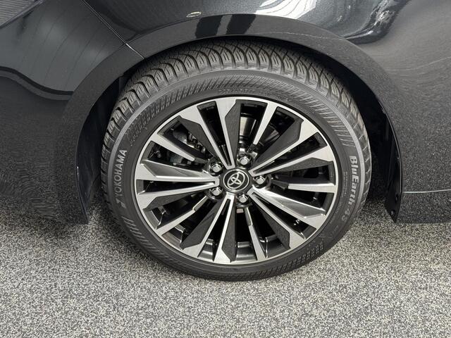 Toyota COROLLA 1.8 Hybrid First Edition automaat