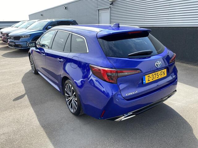 Toyota COROLLA Touring Sports Hybrid 140 Dynamic | Apple Carplay/Android Auto, Adaptive cruise control, USB-C poorten, Stoelverwarming, Achteruitrijcamera, Parkeersensoren v&a, Keyless