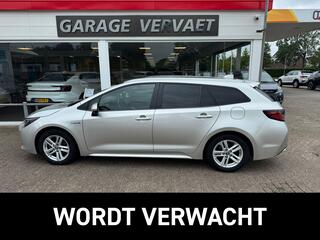 toyota-corolla-touring-sports-1.8-h