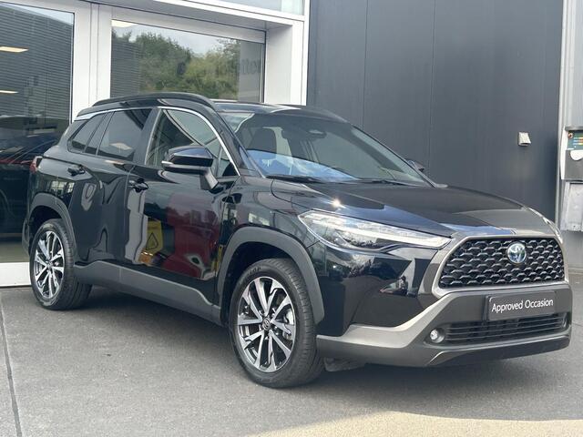 Toyota COROLLA Cross 2.0 High Power Hybrid Dynamic Navigatie, Elek. Achterklep, Smart key, Led, LMV, Privacy glass
