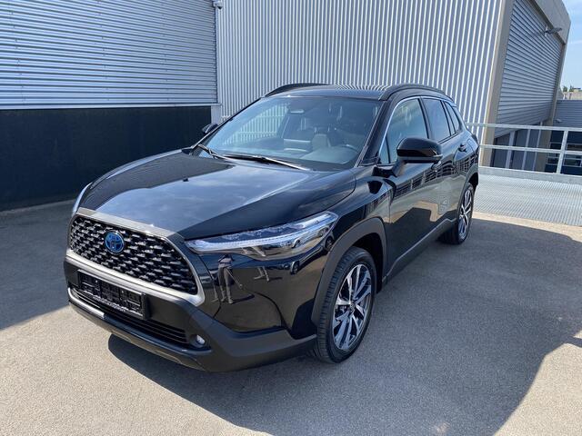 Toyota COROLLA Cross Hybrid 200 Dynamic edition Navigatie, Dodehoekdetectie, Parkeersensoren voor + Achter, Elektrische achterklep, LED, LMV,