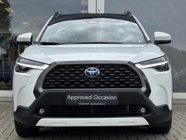 Toyota COROLLA Cross Hybrid 140 Style + Premium Pack II | Panoramadak | Half leder | Blindspot | Stoelverwarming | Parkeerhulp voor en achter | Toyota garantie tot 2034!