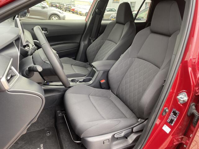 Toyota COROLLA Cross Hybrid 140 Style Limited Stoel Stuur Verwarming Parkeersensoren BSM Navi Carplay