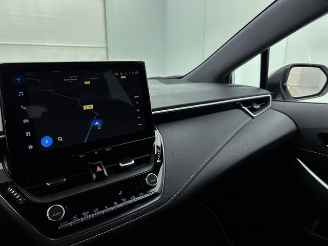 Toyota COROLLA Touring Sports Hybrid 140 Dynamic | Stoelverwarming | Navigatie | Parkeersensoren voor en achter | Facelift Model |