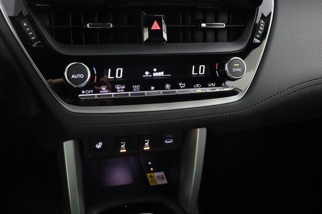 Toyota COROLLA Cross Hybrid 200 Executive | Leer | JBL Audio | 360Camera | Apple Carplay/Android auto | Stoel/stuurverwarming | Parkeersensoren |