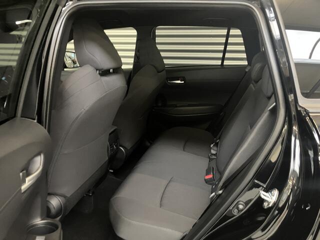 Toyota COROLLA Cross Hybrid 140 STYLE/NAVI/PDC/CAM/BLINDSPOT/KEY-LESS/ENZ