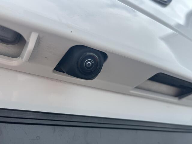 Toyota COROLLA Cross Hybrid 200 Dynamic edition Automaat Navigatie, Elektrische achterklep, Achteruitrijcamera, LM velgen, Privacy glass, smart Key, All-season banden