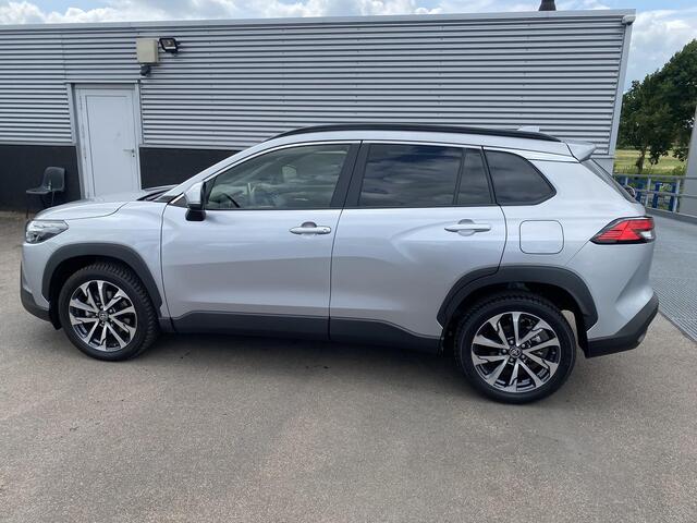 Toyota COROLLA Cross Hybrid 140 Active edition Navigatie, Elektrische achterklep, LM Velgen, LMV, all-season banden, smart Key