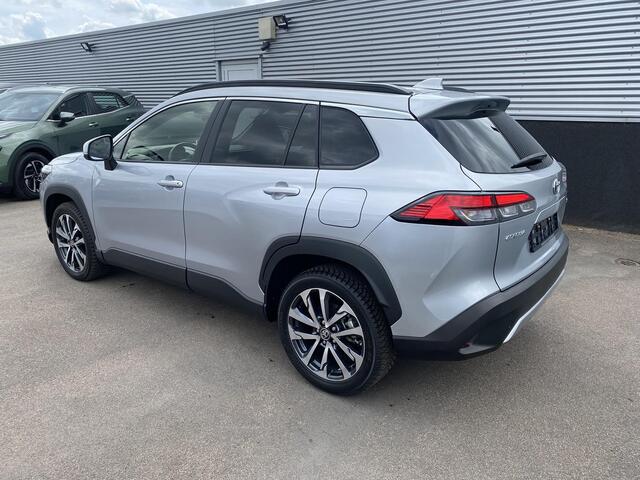 Toyota COROLLA Cross Hybrid 140 Active edition Navigatie, Elektrische achterklep, LM Velgen, LMV, all-season banden, smart Key