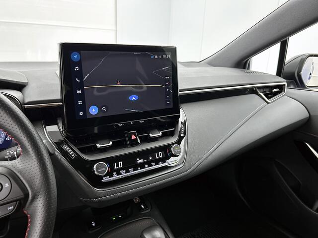 Toyota COROLLA Touring Sports Hybrid 140 GR Sport Limited | Navigatie | Stoelverwarming | Sportstoelen | 18 inch LM Velgen |
