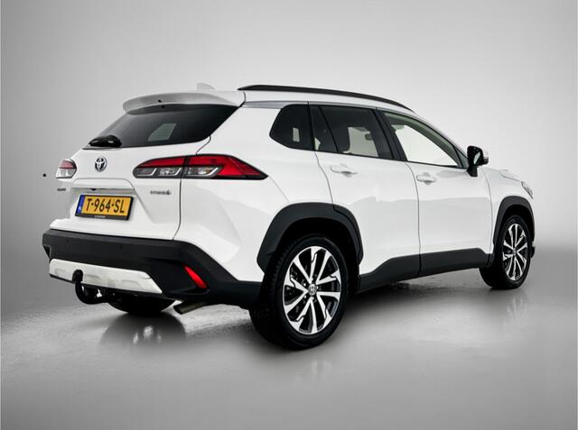 Toyota COROLLA Cross 2.0 High Power Hybrid First Edition | Navigatie | Blind Spot | Stoelverwarming | Elektrische Achterklep |