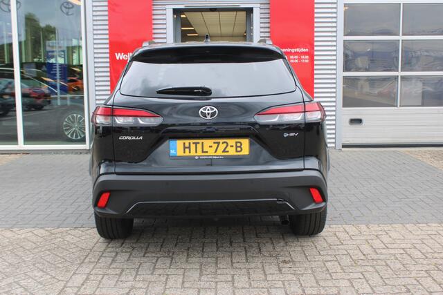 Toyota COROLLA Cross Hybrid 200 Style met stoel- en stuurverwarming