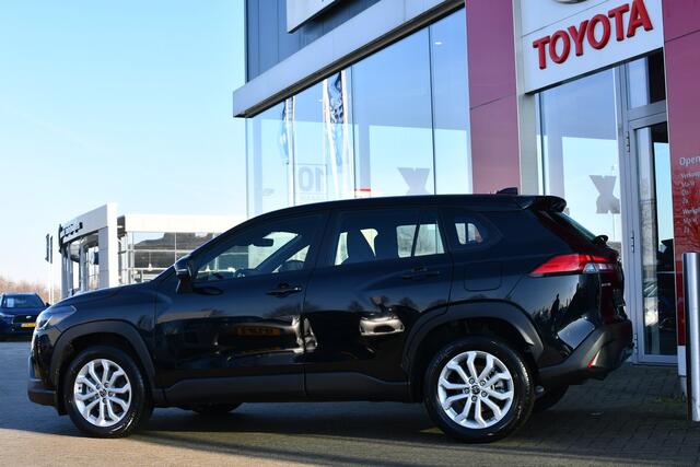 Toyota COROLLA Cross Hybrid 140 Active Plus Limited Automaat 140pk | Dodehoekdetectie | Stoelverwarming | Parkeersensoren |