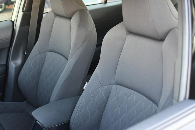 Toyota COROLLA Cross Hybrid 140 Active Plus Limited Automaat 140pk | Dodehoekdetectie | Stoelverwarming | Parkeersensoren |