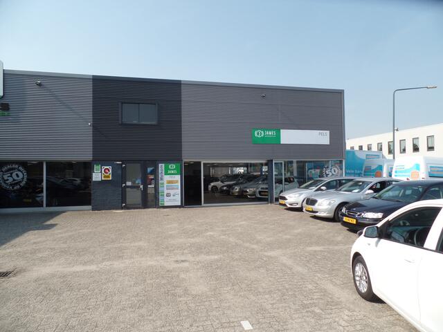 Toyota COROLLA Touring Sports Hybrid 140 Active, Automaat, Navigatie, Clima controle, Achteruitrijcamera, Elek ramen, Cruise controle, Lm velgen 16'', Nederlandse auto!! Bovag afleverpakket 695,-